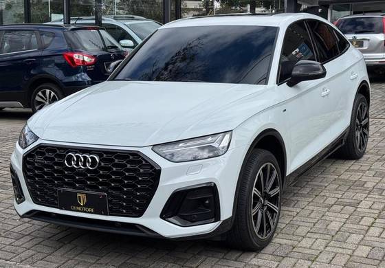 AUDI Q5 2.0 55 TFSIE PHEV SPORTBACK PERFORMANCE BLACK QUATTRO S TRONIC AUDI Q5 2.0 55 TFSIE PHEV SPORTBACK PERFORMANCE BLACK QUATTRO S TRONIC